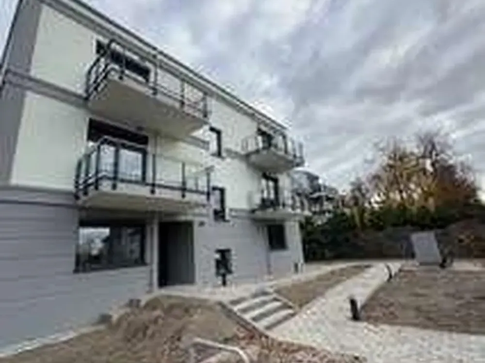 3-Zimmer-Wohnung mit traumhaftem Seeblick - Einbauküche