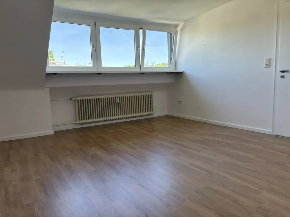 Sanierte 3-Zimmer Wohnung in Alt-Refrath