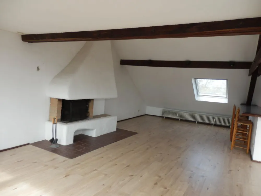 Helle außergewöhnliche Dachgeschoß-Maisonette-Wohnung in Krefeld-