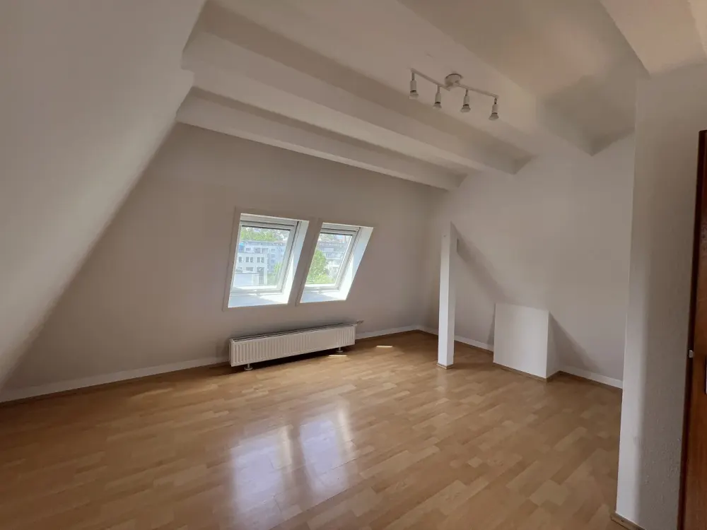4-Zimmer MAISONETTE-WHG | NEUE EBK | BALKON |