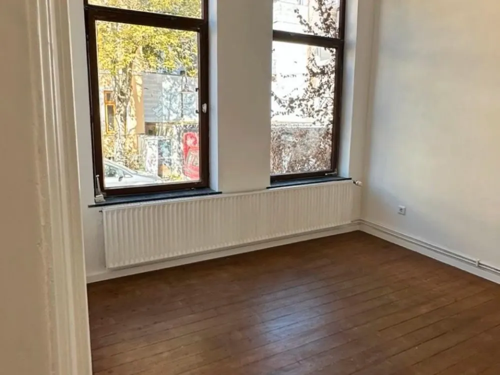 4-Zimmer-WG Wohnung im beliebten Bremer Viertel „Fesenfeld“