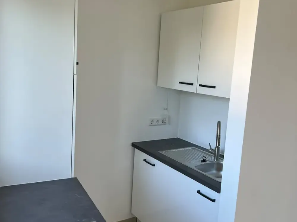 Modern 2-Room New-Build Apartment with Loggia, KfW-40 & QNG Certification, First Occupancy in a Quiet Location!