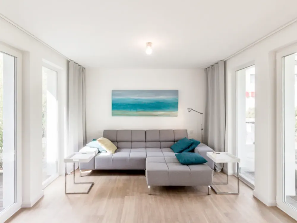 Möblierte 2 Zimmerwohnung mit Terrasse (voll ausgestattet) in Frankfurt Westend-Nord