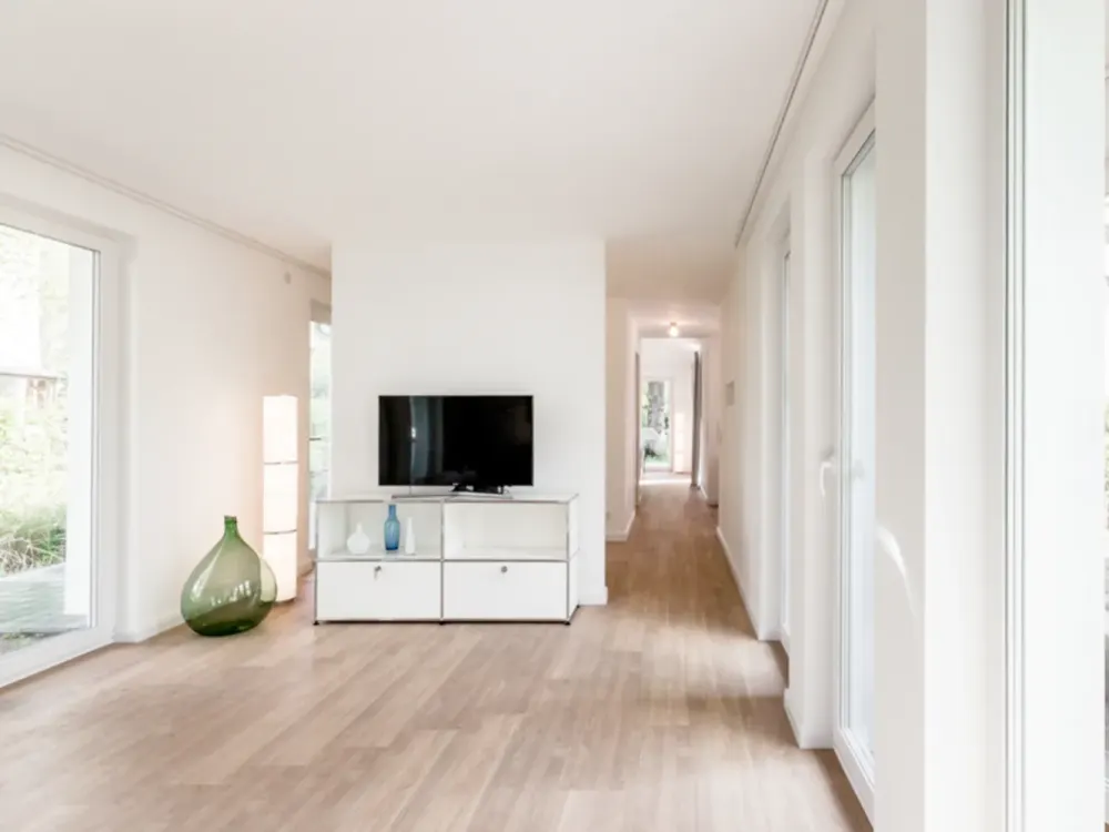 Möblierte 2 Zimmerwohnung mit Terrasse (voll ausgestattet) in Frankfurt Westend-Nord