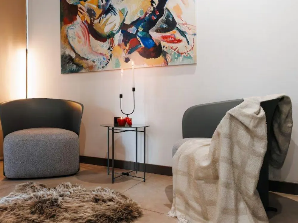 1-Zimmer-Wohnung mit frischer Renovierung in Köln
