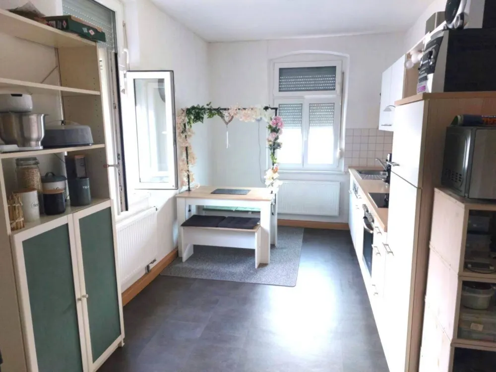 Ruhige 2-Zimmer-Wohnung mit großzügiger Wohnküche