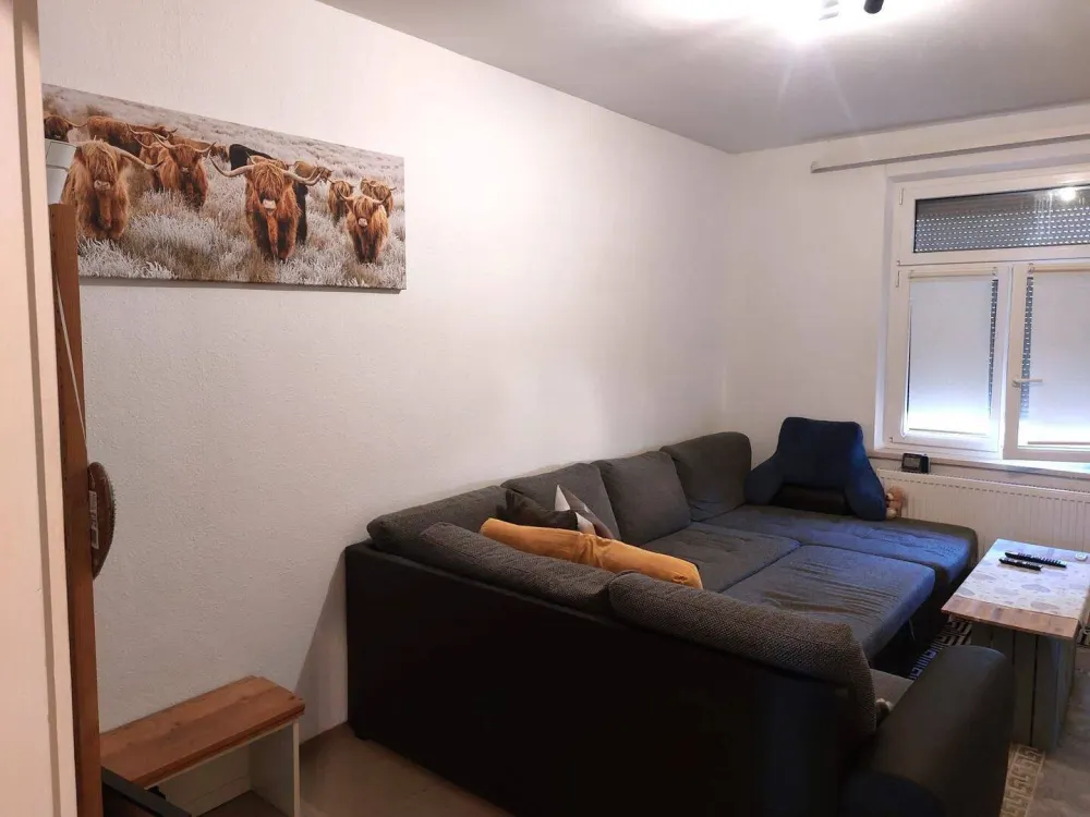 Ruhige 2-Zimmer-Wohnung mit großzügiger Wohnküche