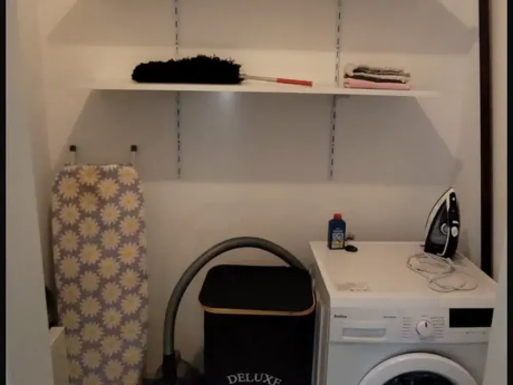 Lebendig wohnen in Schlebusch: Voll möblierte 3-Zimmer-Wohnung mit Sonnenterrasse