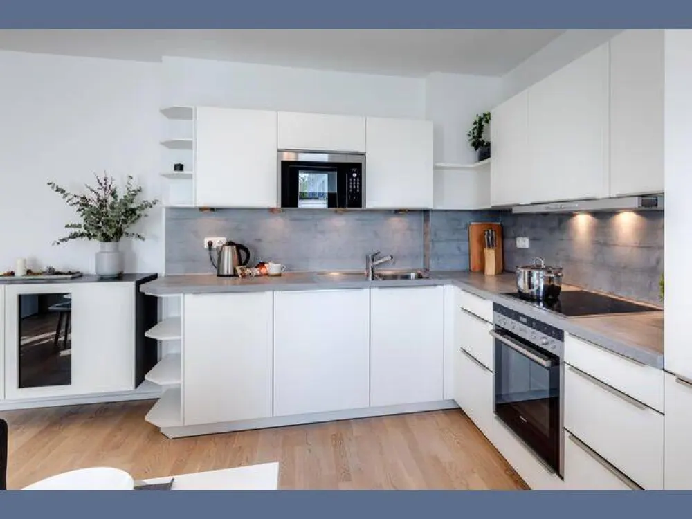 Möbliert: Geschmackvoll möblierte 2-Zimmer Wohnung