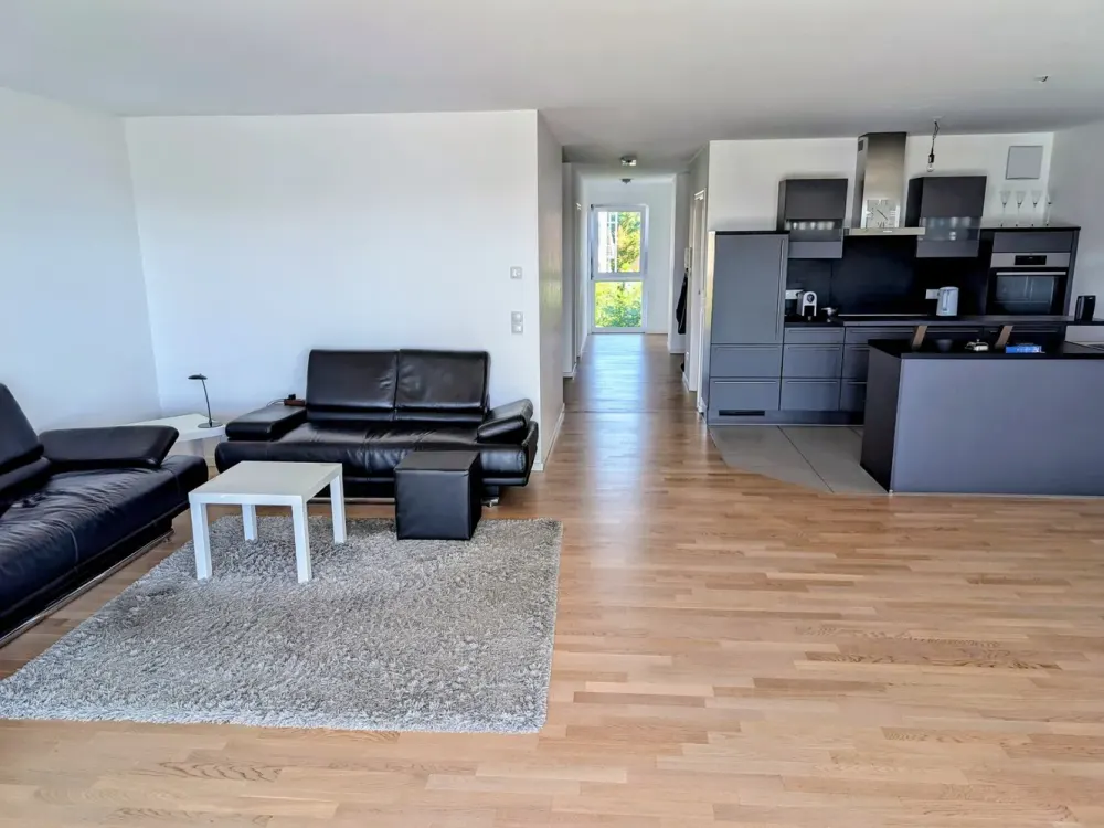 Wohnen mit Charakter: 3,5-Zimmer-Wohnung in Friedrichshafen