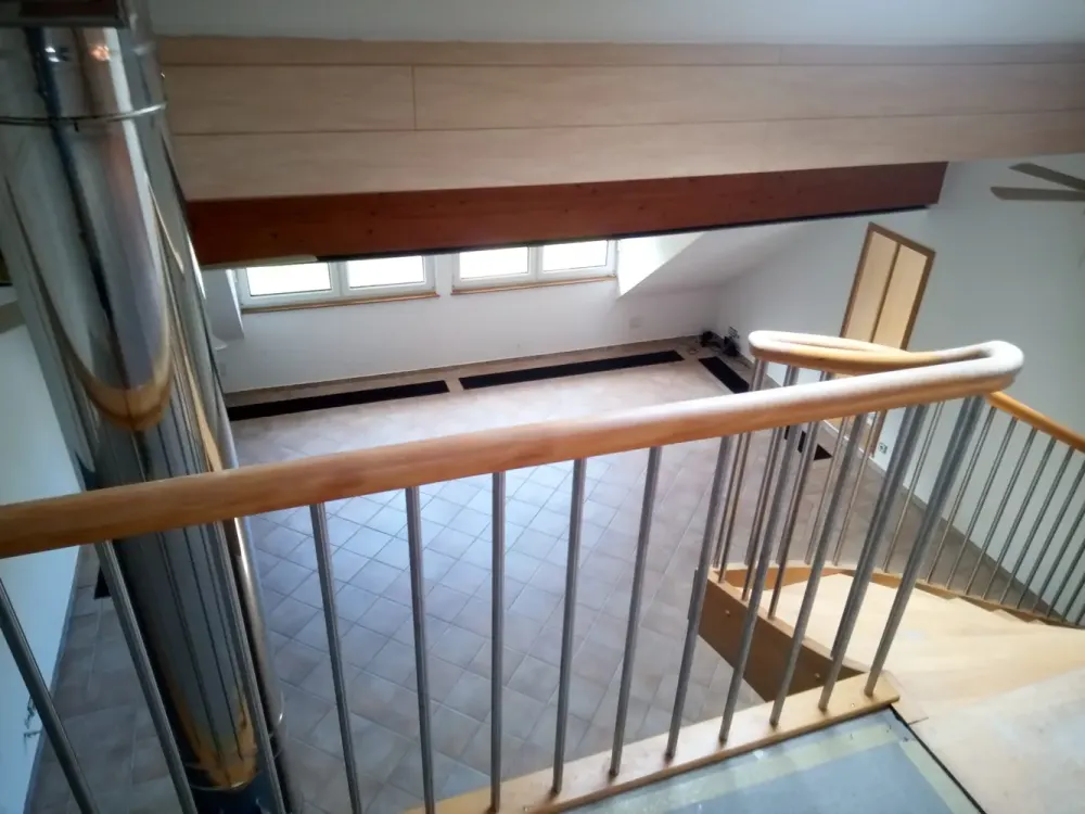 Großzügige Maisonette für Singles oder Paare: 160 m², Dachterrasse, Kaminofen und Loft-Charakter