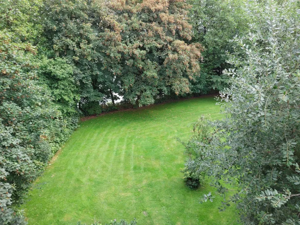 ***Singels aufgepasst*** Kleines Apartment am Kanal mit Blick ins Grüne
