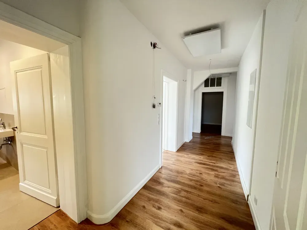 Kernsanierte 3 Zimmer Wohnung in Jugendstilvilla in Hagen Hohenlimburg - Dachgeschoss