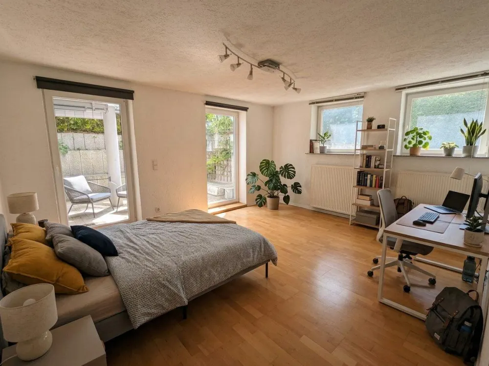 Geräumige 3 Zimmer mit großer Terrasse in Stuttgart Bad Cannstatt