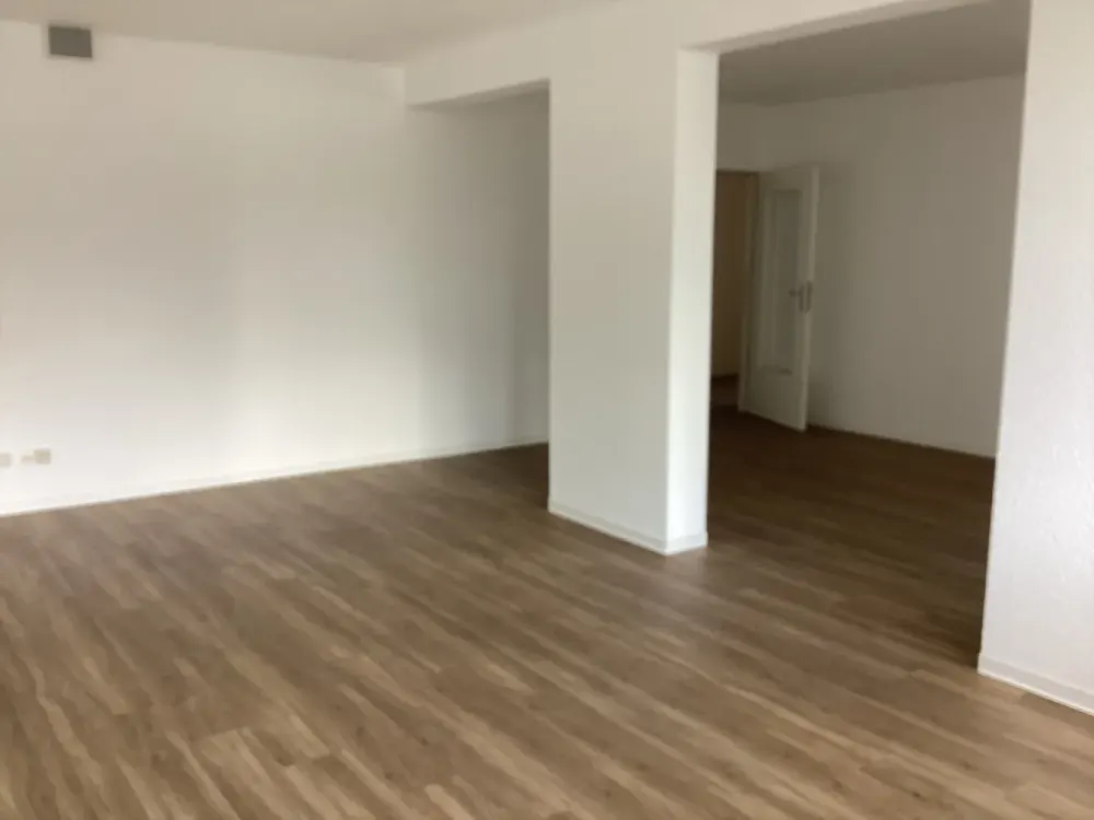 Sanierte 3-Zimmerwohnung mit Balkon