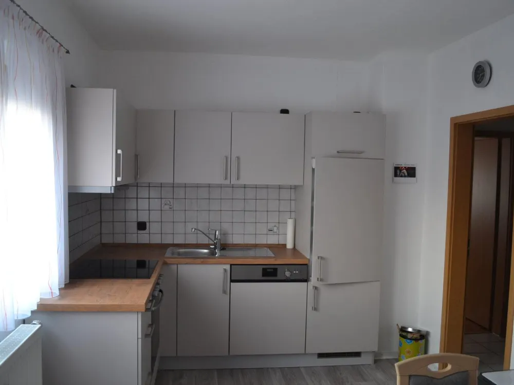Möblierte 2-Zimmer-Wohnung für Referendare/Lehrer (1 Person)