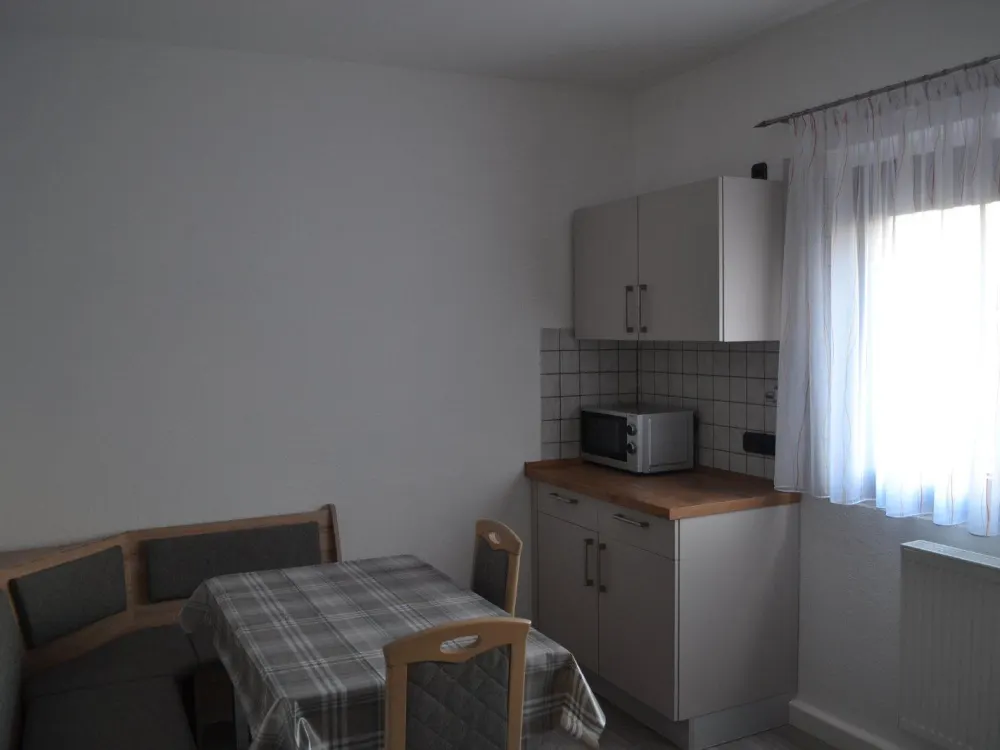Möblierte 2-Zimmer-Wohnung für Referendare/Lehrer (1 Person)