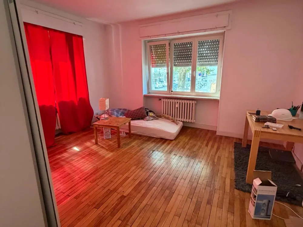 شقة 4 غرف مع شرفة صغيرة في SB City Nauwieser Viertel - مناسبة أيضًا للسكن المشترك