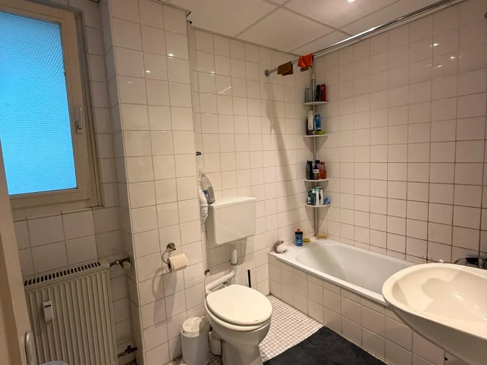 شقة 4 غرف مع شرفة صغيرة في SB City Nauwieser Viertel - مناسبة أيضًا للسكن المشترك
