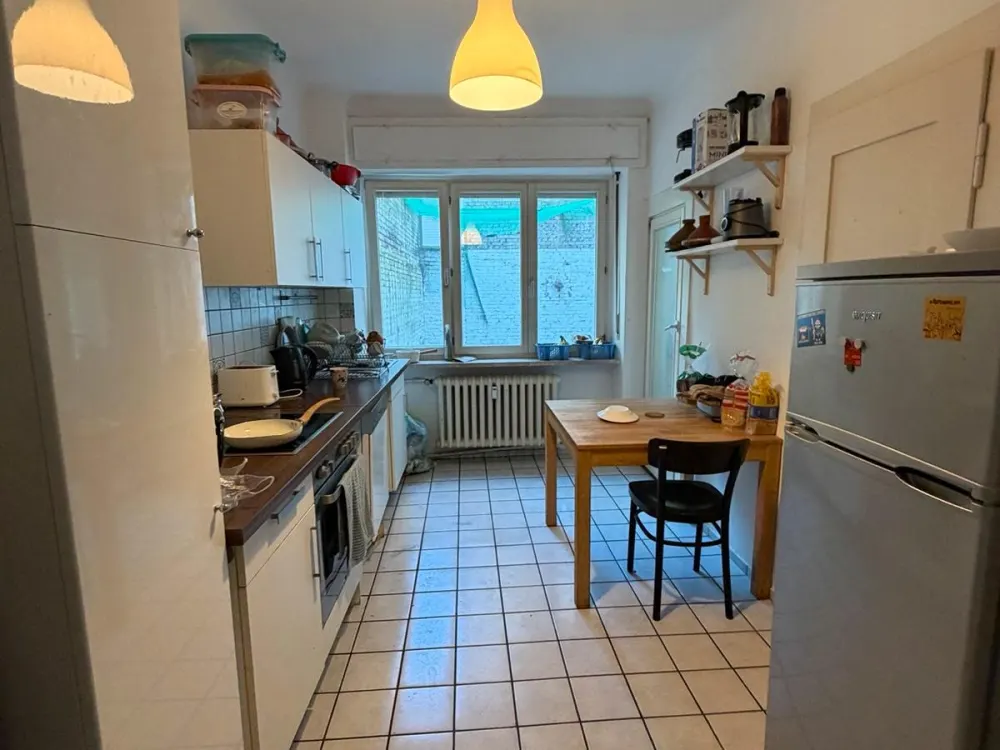 شقة 4 غرف مع شرفة صغيرة في SB City Nauwieser Viertel - مناسبة أيضًا للسكن المشترك