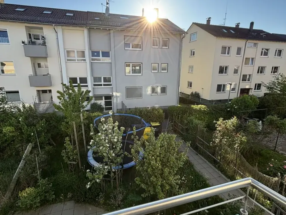 Helle 3-Zimmer-Wohnung mit Balkon im 1. OG