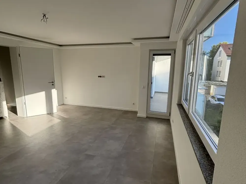 Helle 3-Zimmer-Wohnung mit Balkon im 1. OG