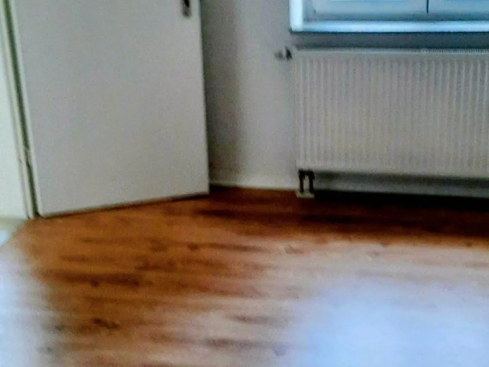 2,5 Zimmerwohnung Neubau mäßig
