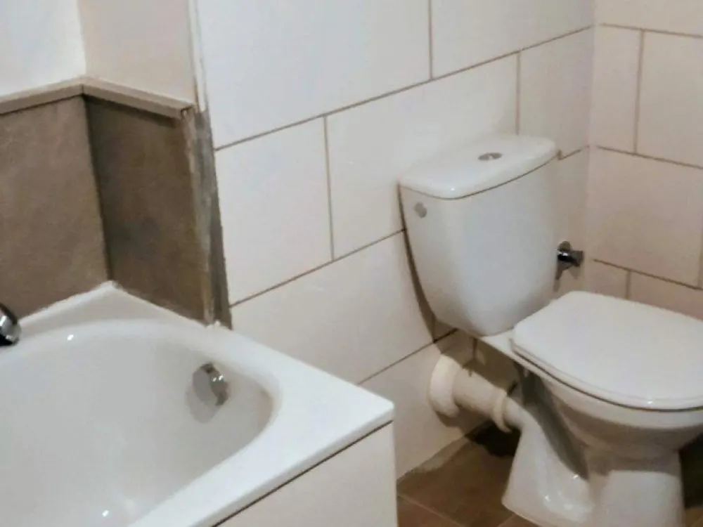 2,5 Zimmerwohnung Neubau mäßig
