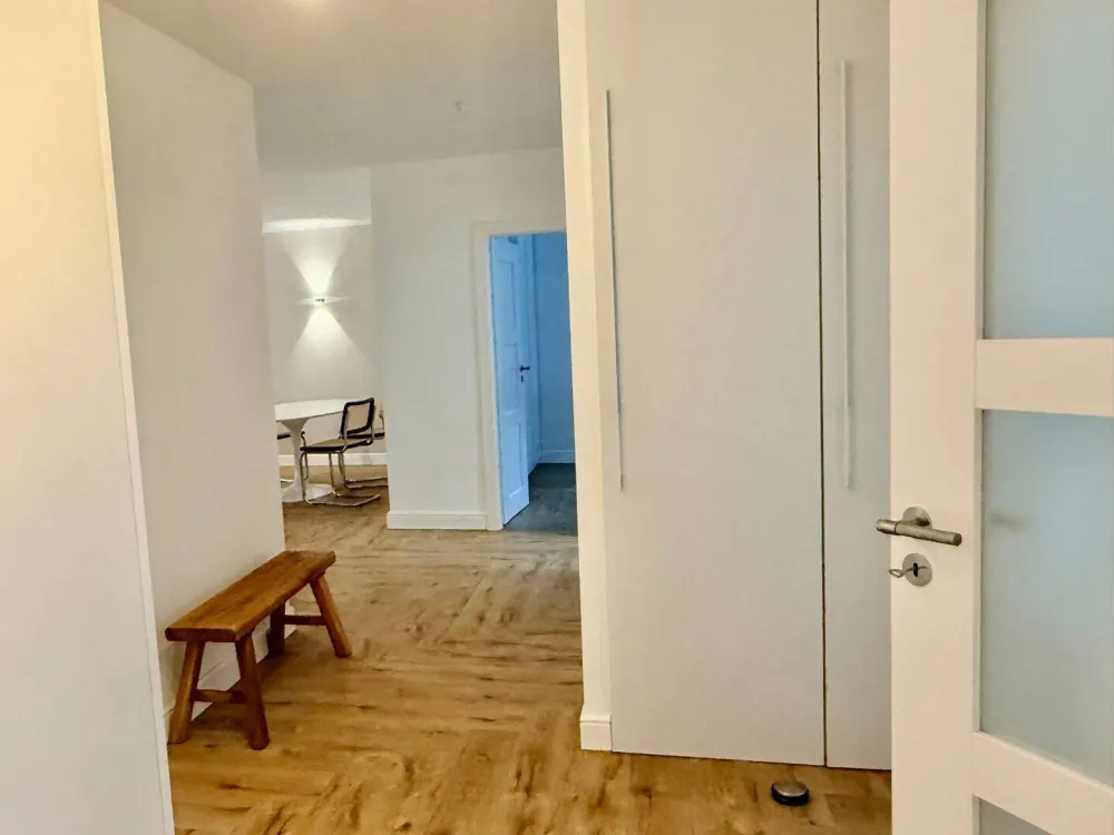 First Occupancy After Renovation! 3-Room Apartment in Harvestehude