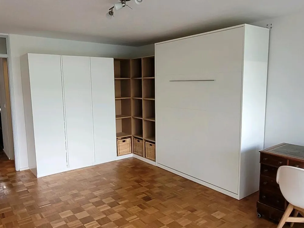 1-Zimmer-Apartmen (möbliert)