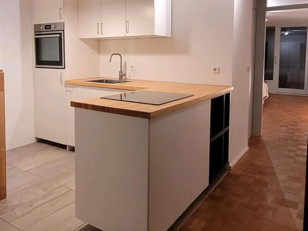 1-Zimmer-Apartmen (möbliert)