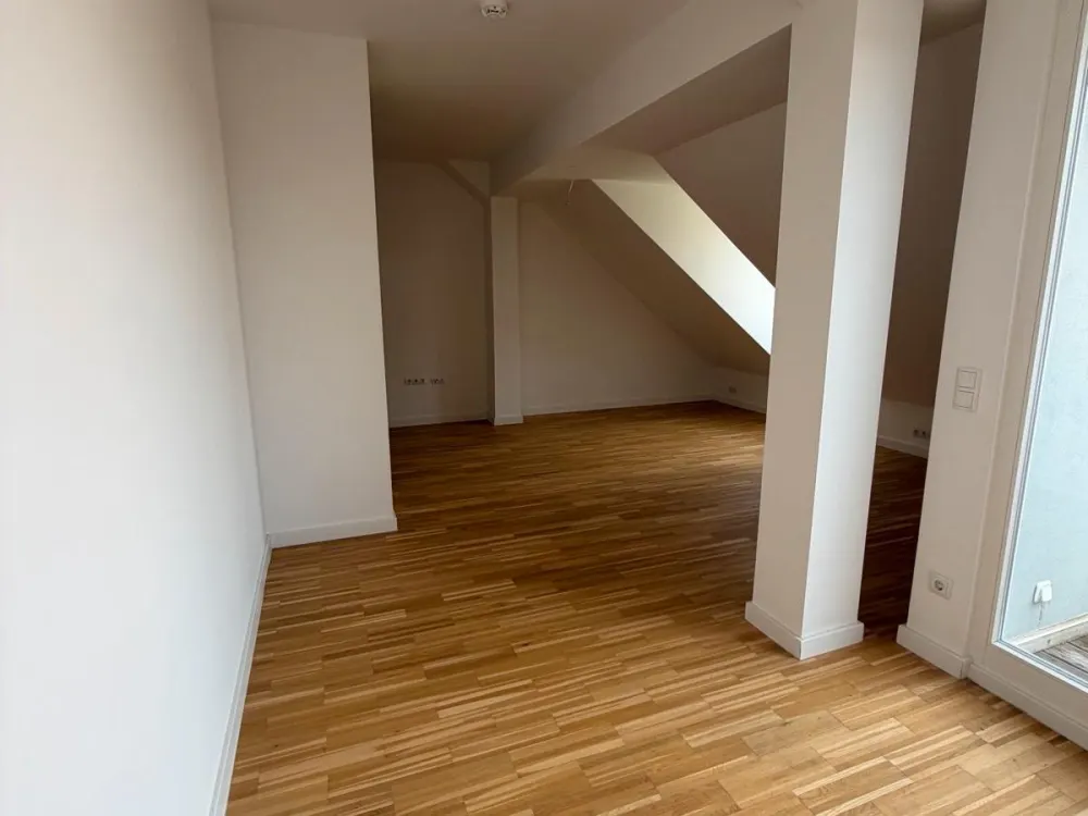 Historisch und gleichzeitig top modern. 3-Zimmer in ehem. Kaserne