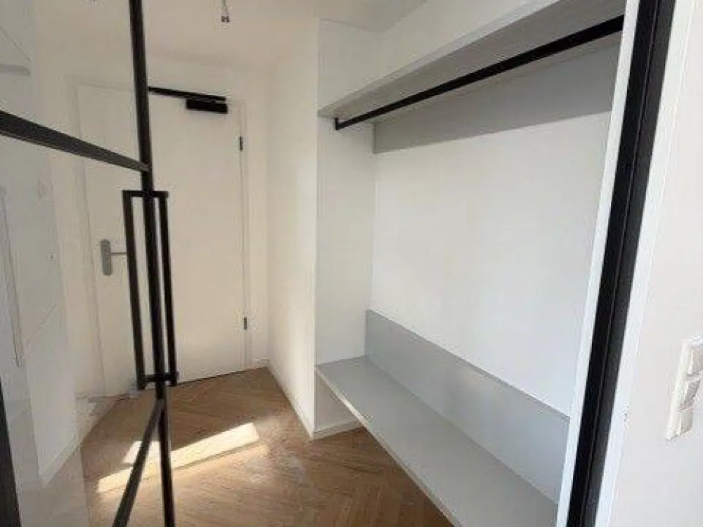 Neue Moderne 2-Zimmer-Wohnung mit Terrasse in Erfurt Andreasvorstadt