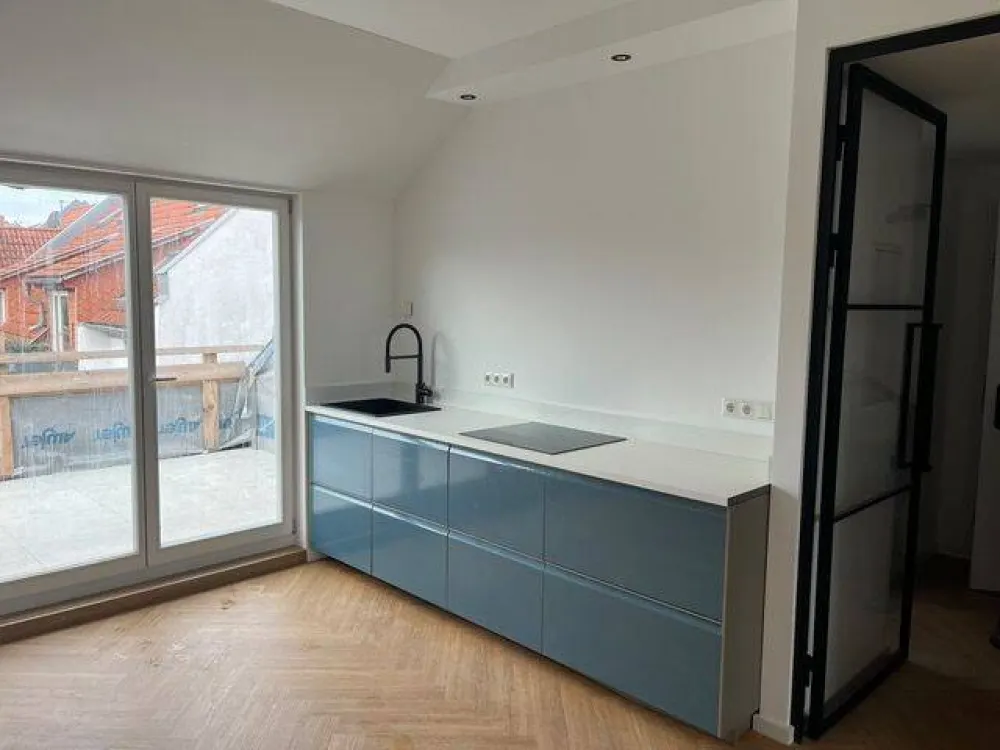 Neue Moderne 2-Zimmer-Wohnung mit Terrasse in Erfurt Andreasvorstadt