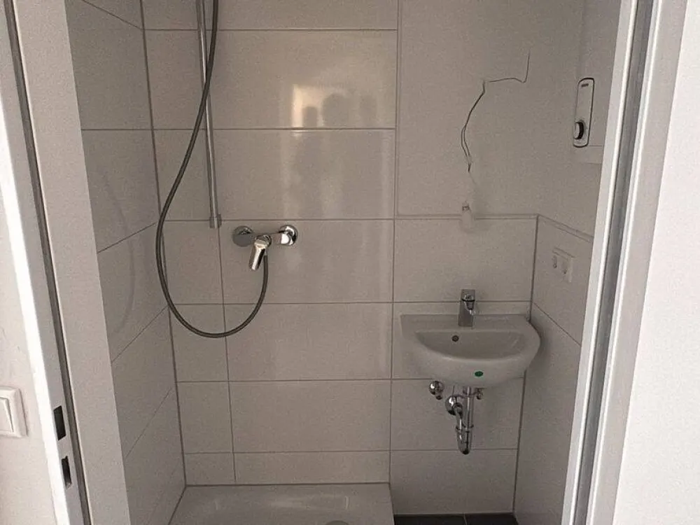 Erstbezug nach Renovierung - Zentral gelegene 1 - Zimmer Wohnung