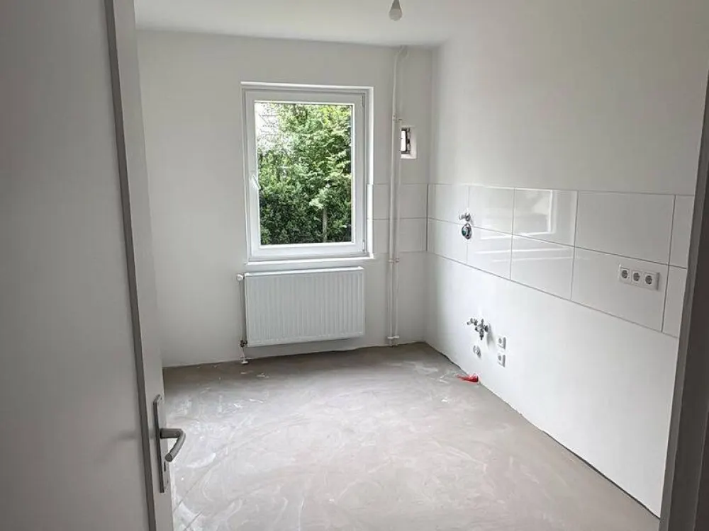 Erstbezug nach Renovierung - Zentral gelegene 1 - Zimmer Wohnung