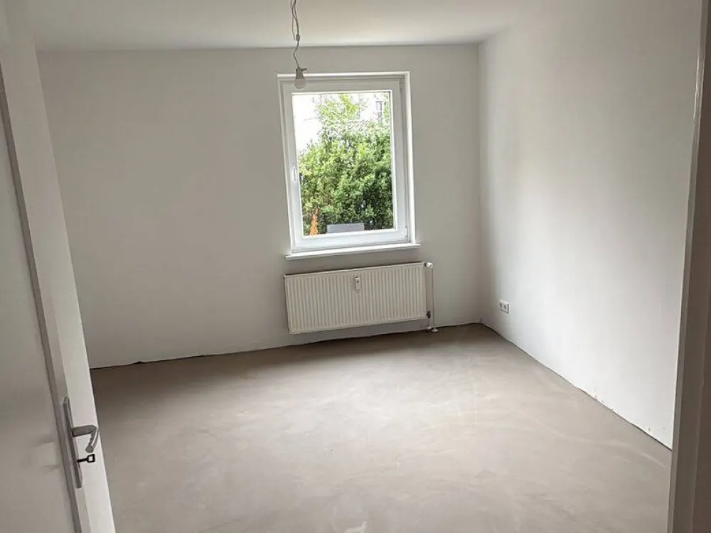 Erstbezug nach Renovierung - Zentral gelegene 1 - Zimmer Wohnung