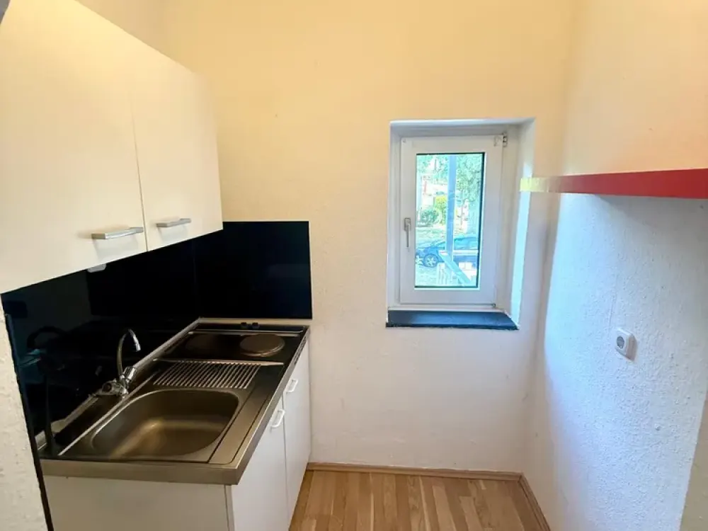 Ruhige 1-Zimmer Wohnung | Modernes Badezimmer | Ab sofort