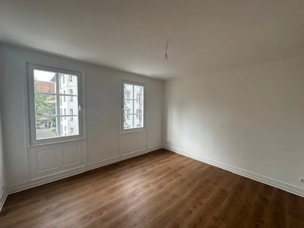 Liebe zum Altbau, Komfort von heute! 3-Zimmer Wohnung in der Innenstadt