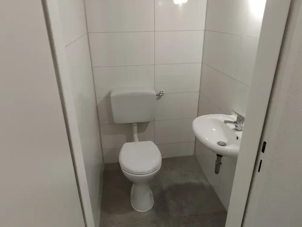Moderne 3-Zi. inkl Südbalkon + TG-Platz/ Nahe Unterbacher See