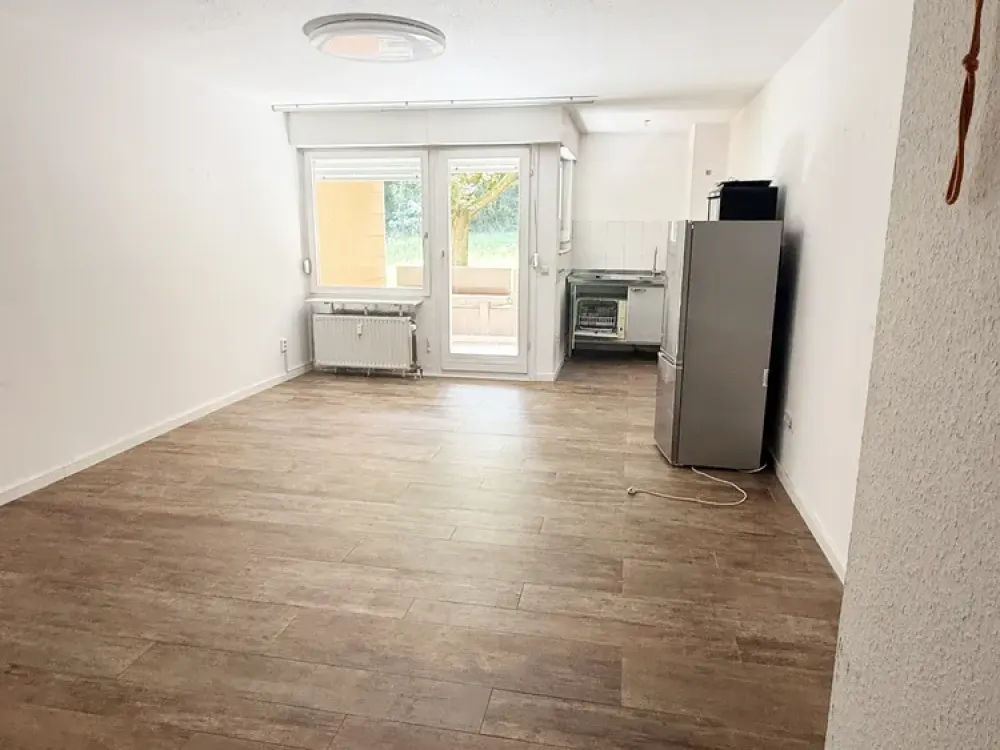 Karlsruhe: 1-Zimmer-Wohnung im Hochparterre mit Tiefgaragenstellplatz