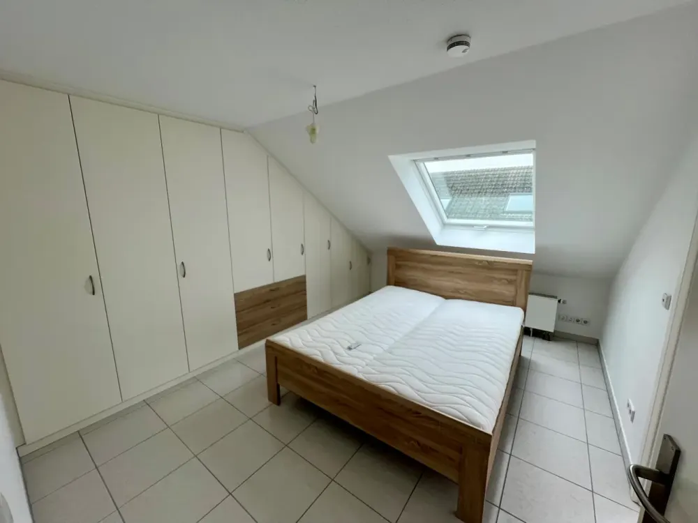 Bright Studio Apartment with Balcony