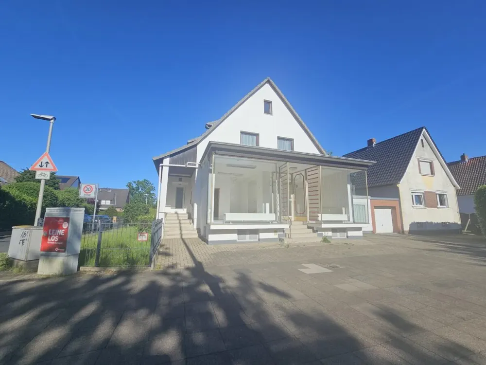 Charmante 2-Zimmer-Wohnung mit Tageslichtbad und Balkon