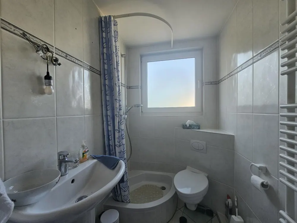 Charmante 2-Zimmer-Wohnung mit Tageslichtbad und Balkon