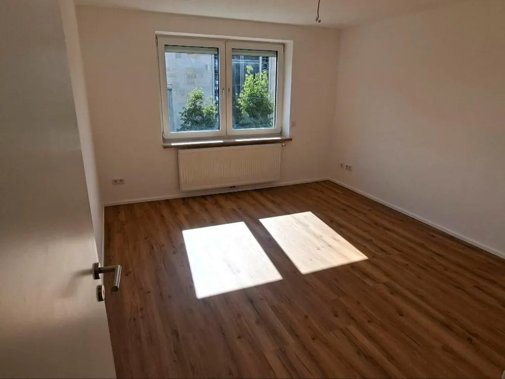 3 Zimmer Wohnung in Nürnberg 72qm - frisch renoviert