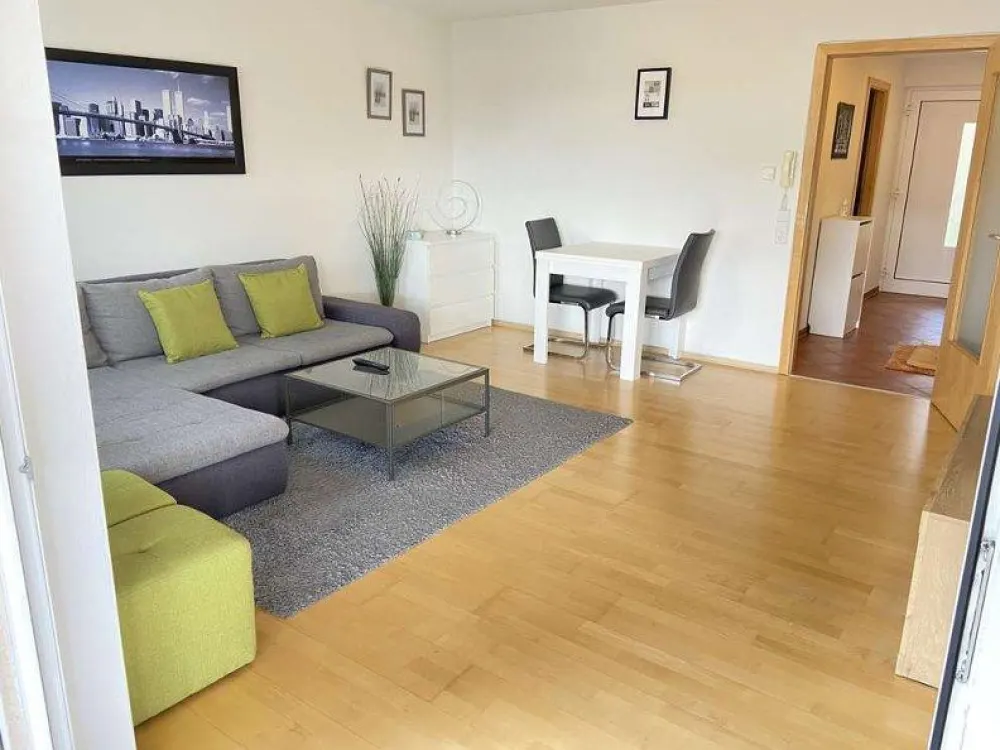 1,5-Zimmer-Wohnung mit großem Balkon & Weitblick in Sindelfingen