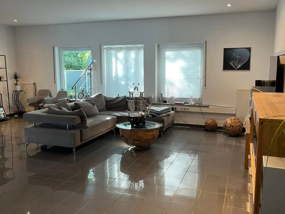 Großzügige Komfortwohnung im Erdgeschoss, 224 m², barrierearm
