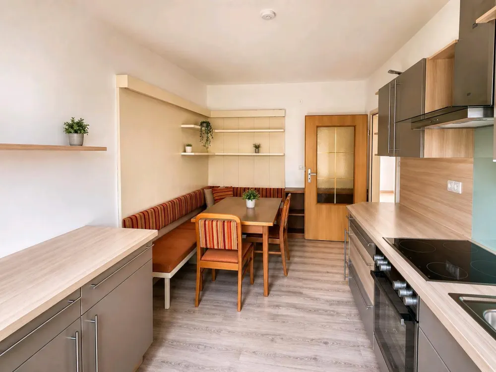 Mietwohnung 3 Zimmer TiroI, Innsbruck zentrumsnah - renoviert