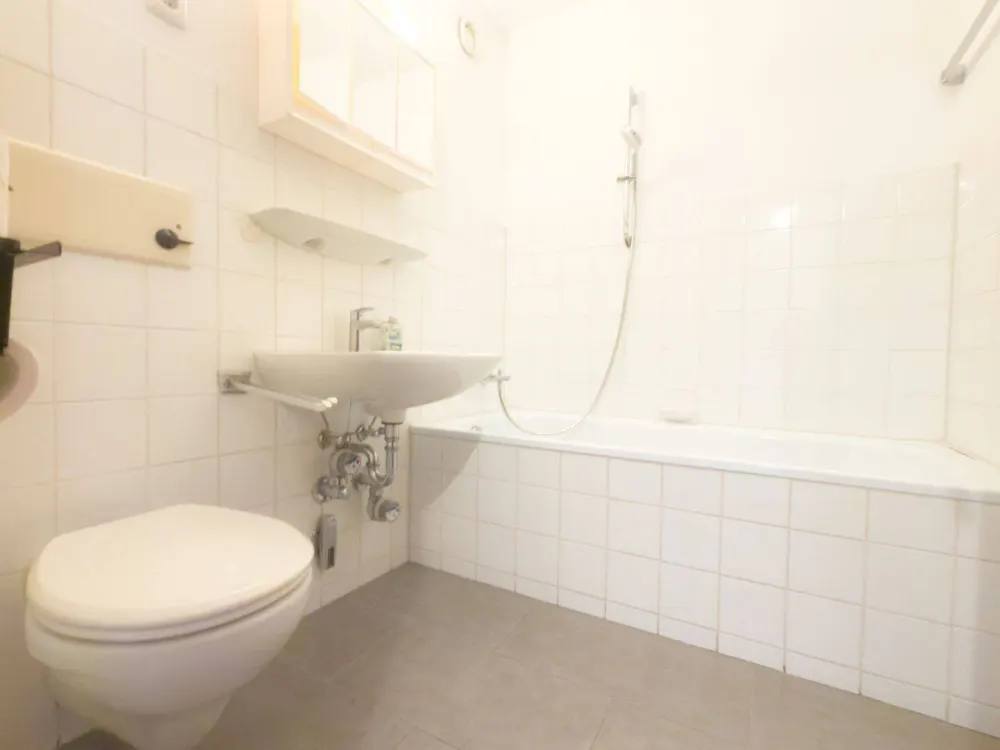 Kompaktes Zuhause am Wöhrder See - Balkon, Aufzug & TG-Stellplatz