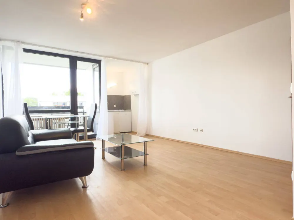 Kompaktes Zuhause am Wöhrder See - Balkon, Aufzug & TG-Stellplatz